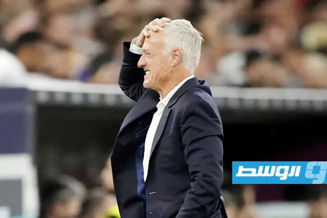 ديشان يحث لاعبي منتخب فرنسا على الاستفادة من الهزيمة أمام إسبانيا ديشان يحث لاعبي منتخب فرنسا على الاستفادة من الهزيمة أمام إسبانيا