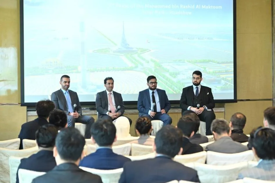 «ديوا» تعرض إمكانيات التعاون في مجال تقنيات الطاقة المتجددة وحلول التخزين «ديوا» تعرض إمكانيات التعاون في مجال تقنيات الطاقة المتجددة وحلول التخزين