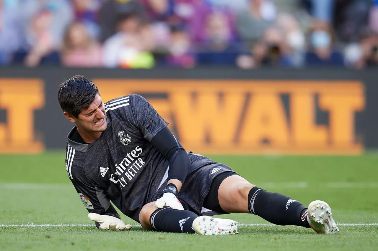رأي كورتوا حول انضمامه لريال مدريد في كأس العالم للأندية بعد تعرضه للإصابة رأي كورتوا حول انضمامه لريال مدريد في كأس العالم للأندية بعد تعرضه للإصابة