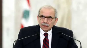 رئيس الحكومة اللبنانية: نؤكد التزامنا بالإصلاحات السياسية وتعزيز الإدارة اللامركزية بشكل كبير.