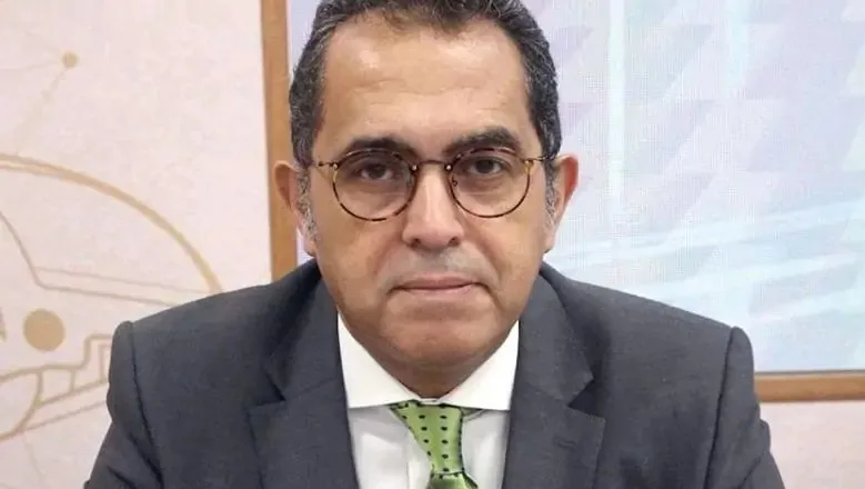 رائد سلامة: تقلبات الملاحة ترفع أسعار النفط بنسبة 12٪.. وقرار طهران يعتمد على مدى الأضرار في منشآتها النووية. رائد سلامة: تقلبات الملاحة ترفع أسعار النفط بنسبة 12٪.. وقرار طهران يعتمد على مدى الأضرار في منشآتها النووية.