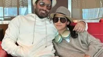 رغم اهتمامها.. تامر حسني يوضح سبب عدم قبول ابنته التمثيل (فيديو)