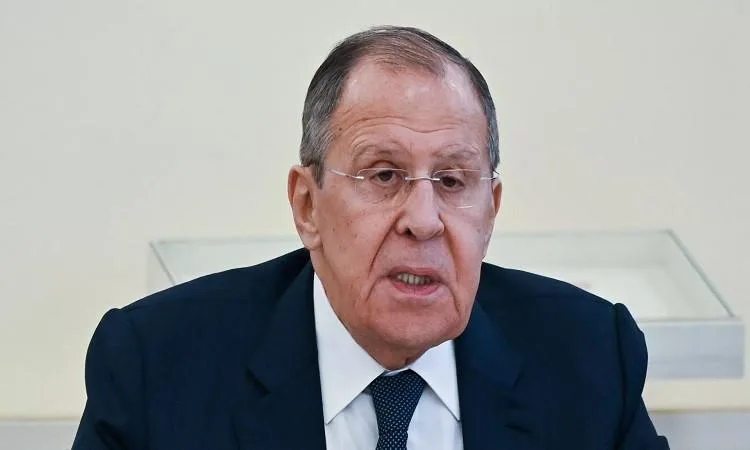 روسيا تعلن استعدادها لمساندة جهود تهدئة النزاع بين إيران وإسرائيل روسيا تعلن استعدادها لمساندة جهود تهدئة النزاع بين إيران وإسرائيل