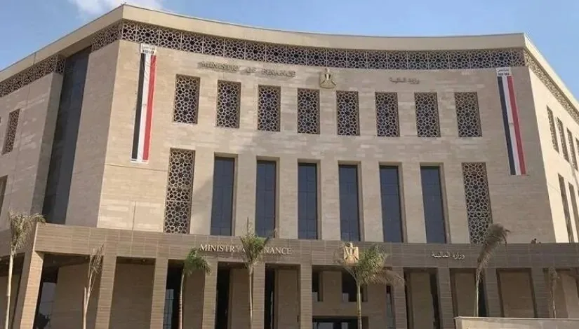 رويترز: مصر تتفاوض مع السعودية والكويت على صفقات كبيرة بعد تخصيص أراضٍ للمالية رويترز: مصر تتفاوض مع السعودية والكويت على صفقات كبيرة بعد تخصيص أراضٍ للمالية