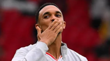 ريال مدريد قاسي… سيارة أرنولد الفاخرة غير مسموح بها في النادي الملكي.