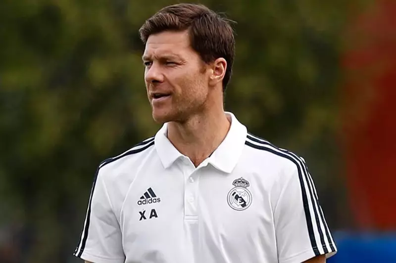 ريال مدريد يبدأ فصلاً جديداً مع ألونسو.. أسطورة الوسط يدخل التدريب لاستعادة هوية النادي. ريال مدريد يبدأ فصلاً جديداً مع ألونسو.. أسطورة الوسط يدخل التدريب لاستعادة هوية النادي.