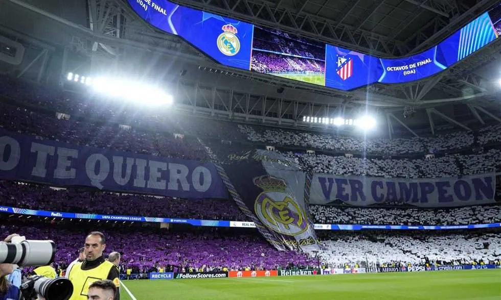 ريال مدريد يكشف عن قميصه البديل لموسم 2025-2026 وتاريخ أول عرض له ريال مدريد يكشف عن قميصه البديل لموسم 2025-2026 وتاريخ أول عرض له