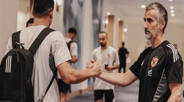 ريبيرو يتحدث مع جماهير الأهلي قبل مواجهة إنتر ميامي (فيديو)