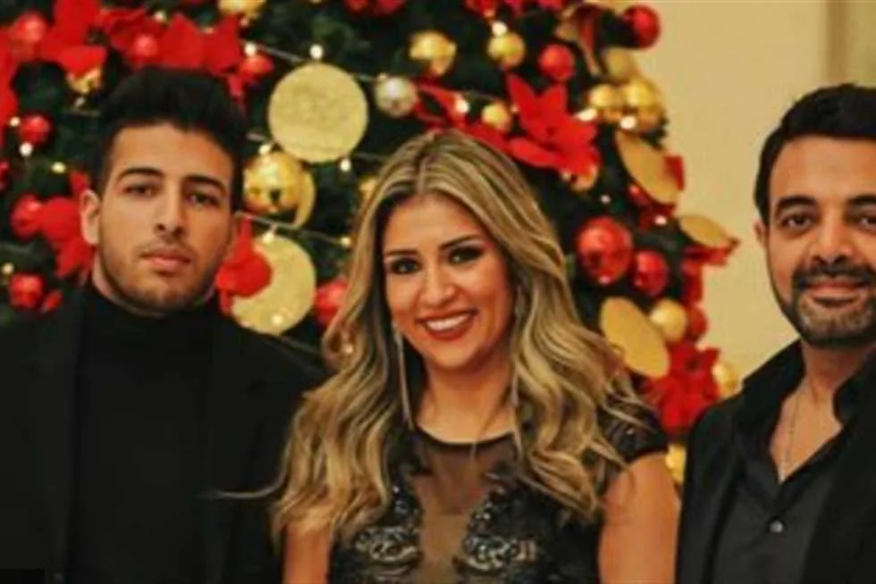 زوجة السيناريست عمرو محمود ياسين تمر بأزمة صحية خطيرة (تفاصيل) زوجة السيناريست عمرو محمود ياسين تمر بأزمة صحية خطيرة (تفاصيل)