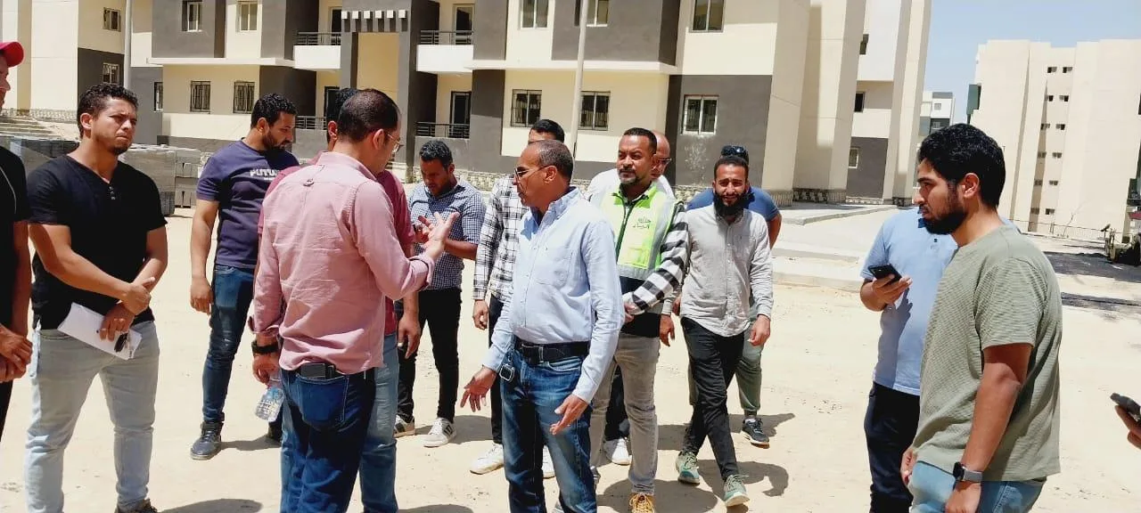زيارة رئيس جهاز مدينة بدر لمراقبة المشاريع السكنية وأعمال تحسين الكفاءة زيارة رئيس جهاز مدينة بدر لمراقبة المشاريع السكنية وأعمال تحسين الكفاءة
