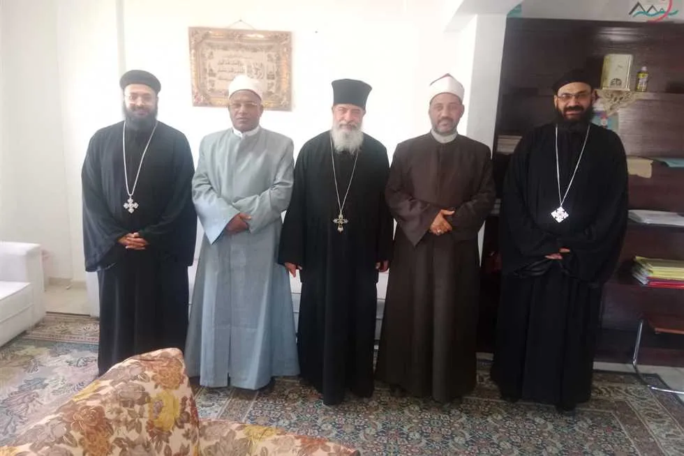 زيارة وفد كنسي لأوقاف البحر الأحمر بمناسبة عيد الأضحى المبارك زيارة وفد كنسي لأوقاف البحر الأحمر بمناسبة عيد الأضحى المبارك