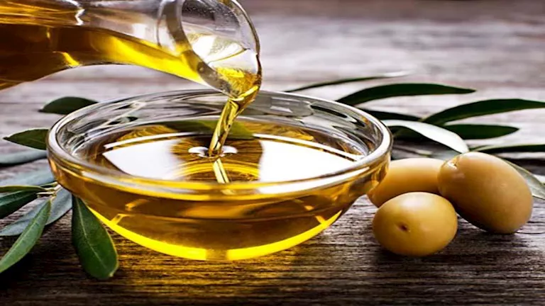 زيت الزيتون البكر: دفاع طبيعي ضد أمراض القلب