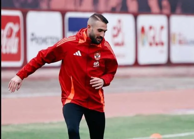 زيد وسيراميكا كليوباترا يسعيان وراء لاعبين من الأهلي بعد مونديال الأندية زيد وسيراميكا كليوباترا يسعيان وراء لاعبين من الأهلي بعد مونديال الأندية