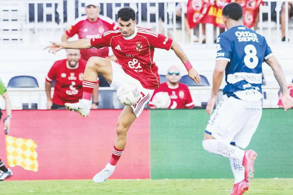 زيزو يعلن مفاجأة: لاعبو الزمالك هنأوني زيزو يعلن مفاجأة: لاعبو الزمالك هنأوني