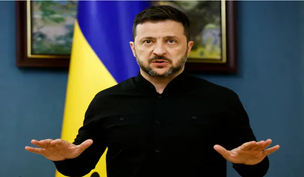 زيلينسكي يؤكد التزامه باستمرار عمليات تبادل الأسرى مع روسيا زيلينسكي يؤكد التزامه باستمرار عمليات تبادل الأسرى مع روسيا