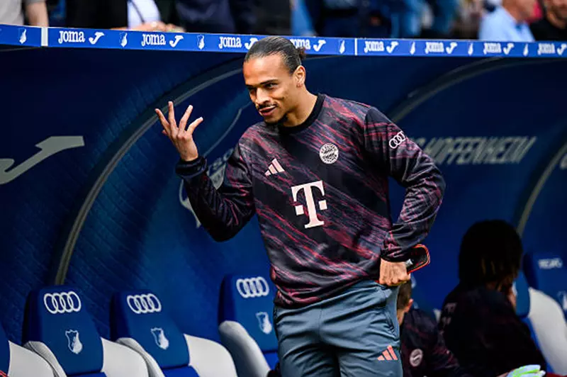 ساني يصل إلى إسطنبول لإجراء الفحص الطبي.. هل سيتغيب عن بايرن في كأس العالم للأندية؟ ساني يصل إلى إسطنبول لإجراء الفحص الطبي.. هل سيتغيب عن بايرن في كأس العالم للأندية؟