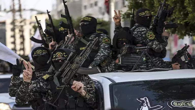 سرايا القدس: قمنا بقصف تجمع للجنود والمركبات العسكرية الإسرائيلية شمال خان يونس سرايا القدس: قمنا بقصف تجمع للجنود والمركبات العسكرية الإسرائيلية شمال خان يونس