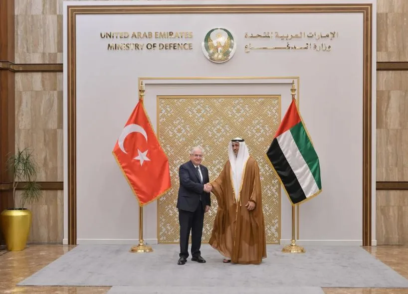 تركيا والإمارات تناقشان مسائل الأمن والدفاع تركيا والإمارات تناقشان مسائل الأمن والدفاع
