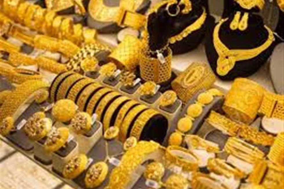 سعر الذهب اليوم الجمعة 6 يونيو محليًا وعالميًا بعد الزيادة الأخيرة.. كم بلغ سعر عيار 21 الآن؟ سعر الذهب اليوم الجمعة 6 يونيو محليًا وعالميًا بعد الزيادة الأخيرة.. كم بلغ سعر عيار 21 الآن؟