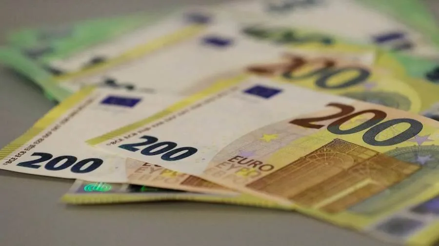 سعر اليورو اليوم الثلاثاء 3 يونيو 2025 في المصارف سعر اليورو اليوم الثلاثاء 3 يونيو 2025 في المصارف