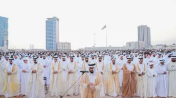 سعود بن صقر يقيم صلاة عيد الأضحى في المصلى الكبير