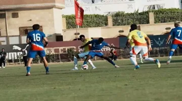 سفيرتا الولايات المتحدة وكولومبيا تظهِران مهاراتهما في بطولة خوفو.