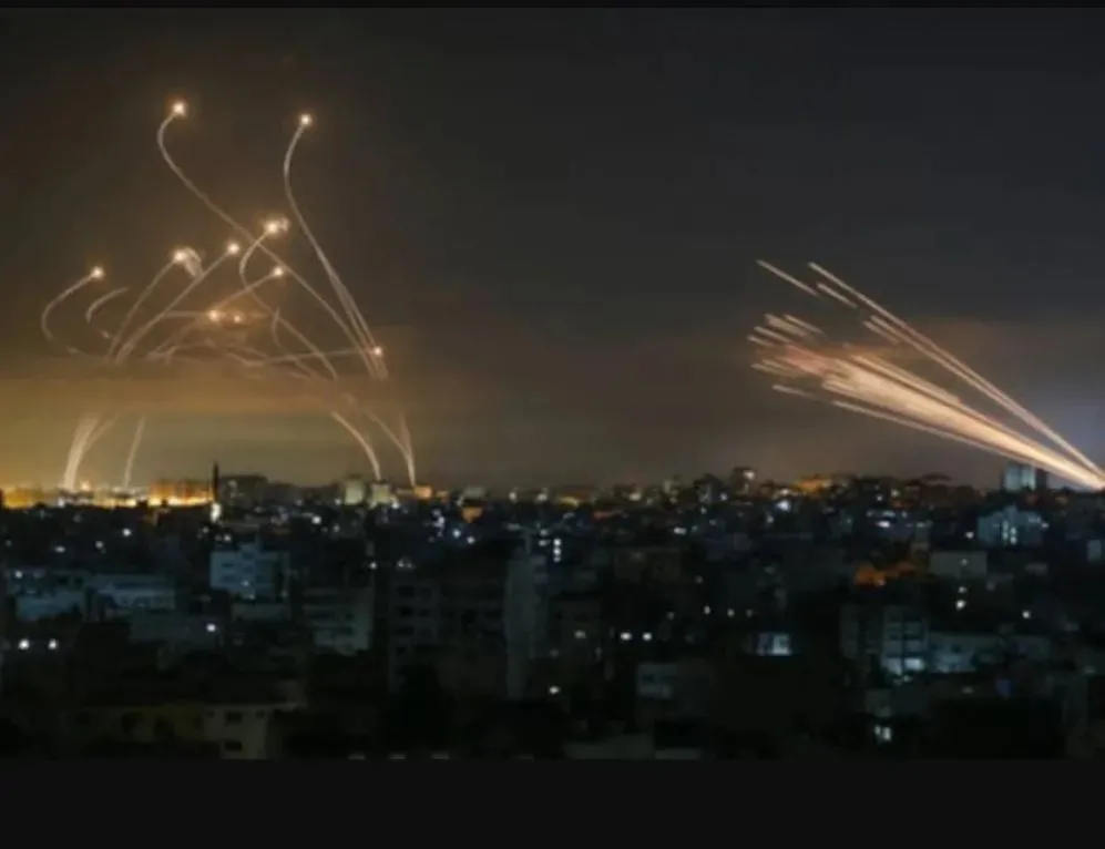سلاح الجو الإسرائيلي launches a new assault on Iranian positions. سلاح الجو الإسرائيلي launches a new assault on Iranian positions.
