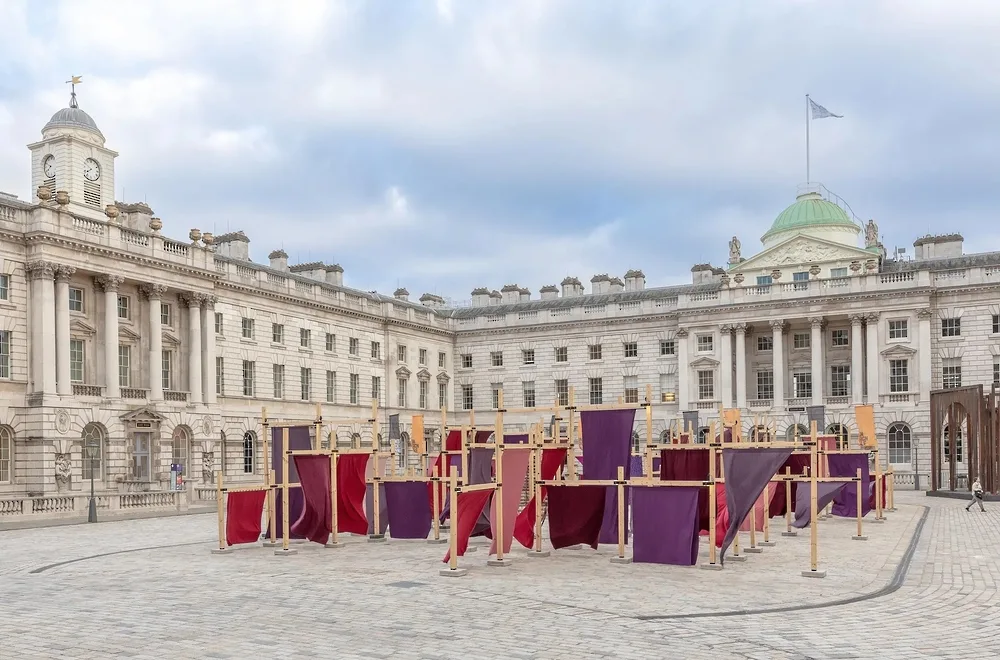 سلطنة عُمان تساهم في معرض لندن للتصميم 2025 سلطنة عُمان تساهم في معرض لندن للتصميم 2025