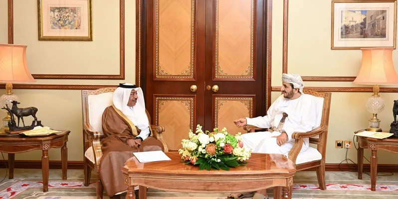 سلطنة عُمان وقطر تستعرضان آفاق تعزيز التعاون المشترك سلطنة عُمان وقطر تستعرضان آفاق تعزيز التعاون المشترك