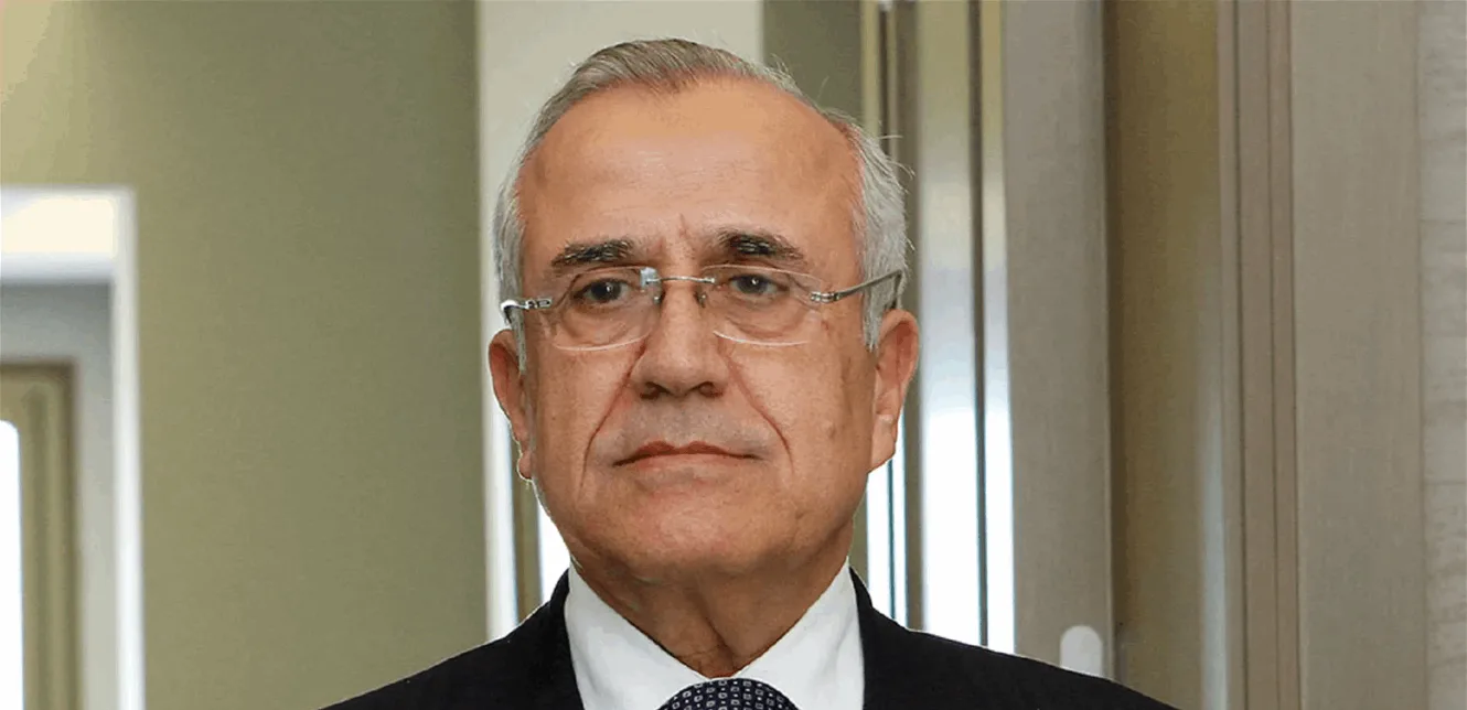 سليمان: يجب على الجميع عدم تعريض علاقات لبنان ومصالحه للخطر. سليمان: يجب على الجميع عدم تعريض علاقات لبنان ومصالحه للخطر.