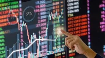 سيولة تصل إلى 3.6 مليار.. مؤشر “تاسي” يغلق بانخفاض 0.2% ومؤشر “نمو” يرتفع 0.2%