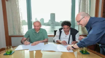 شاهد الفيديو: “روتانا” تُصدر أغنية “ملامحنا” للكينج محمد منير على “يوتيوب”