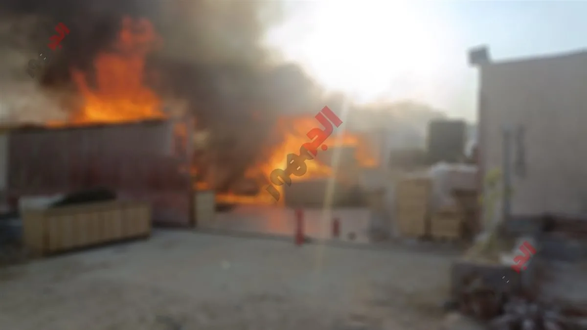 شاهد الفيديو: لحظة اندلاع حريق في مصنع الأخشاب بالقطامية بالقاهرة الجديدة شاهد الفيديو: لحظة اندلاع حريق في مصنع الأخشاب بالقطامية بالقاهرة الجديدة