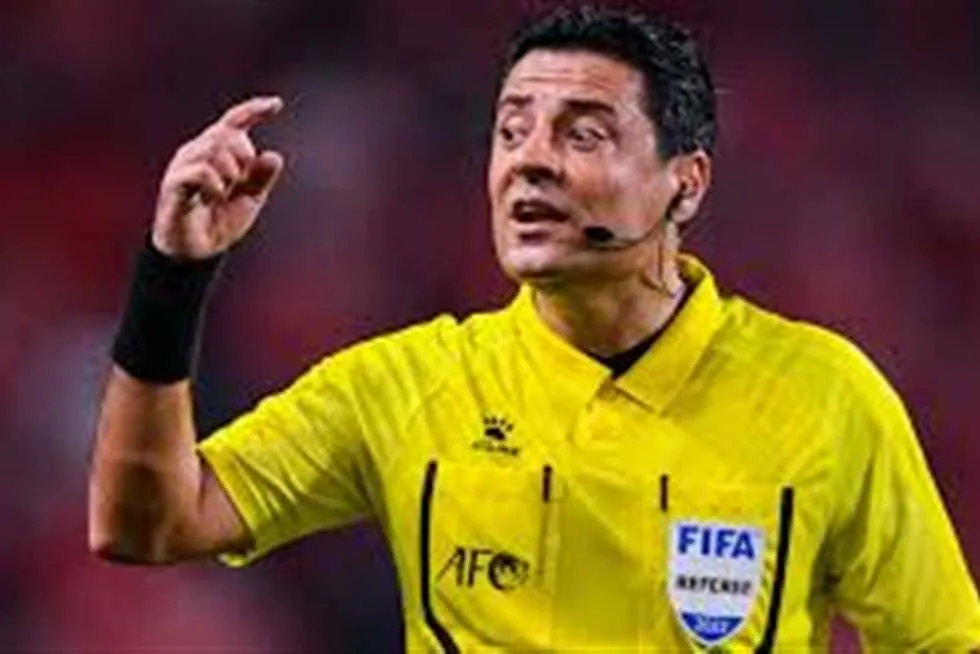 شاهد على هزيمة الفريق الوطني.. من هو árbitro مباراة الأهلي وإنتر ميامي في كأس العالم للأندية؟ شاهد على هزيمة الفريق الوطني.. من هو árbitro مباراة الأهلي وإنتر ميامي في كأس العالم للأندية؟