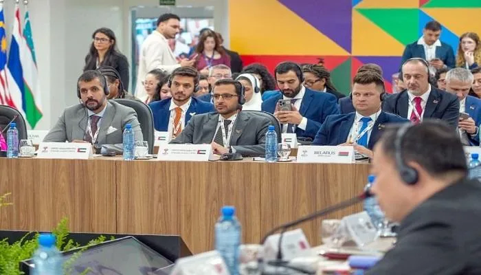 شباب الإمارات في مجموعة بريكس: تعزيز التنمية المستدامة والمشاركة في اتخاذ القرارات شباب الإمارات في مجموعة بريكس: تعزيز التنمية المستدامة والمشاركة في اتخاذ القرارات