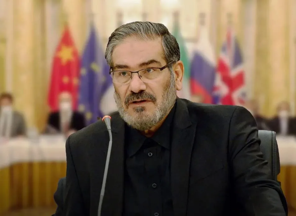 تقارير تشير إلى إصابة علي شمخاني، مستشار المرشد الإيراني تقارير تشير إلى إصابة علي شمخاني، مستشار المرشد الإيراني
