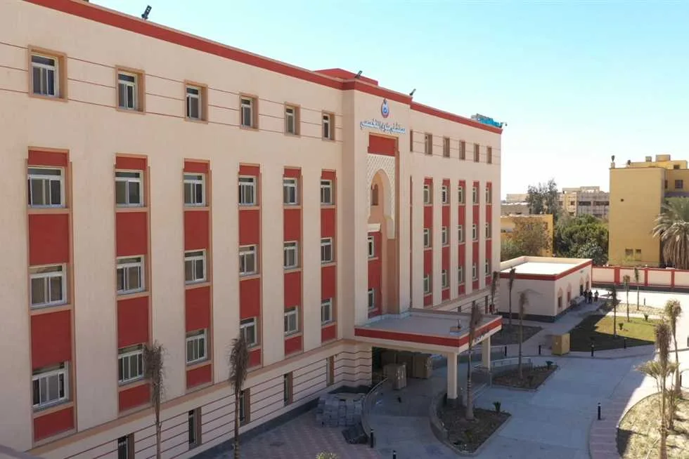 شملت حالتين من الأطفال.. زيادة حالات الاشتباه بتسمم غذائي إلى 25 شخصًا في ملوي بمحافظة المنيا