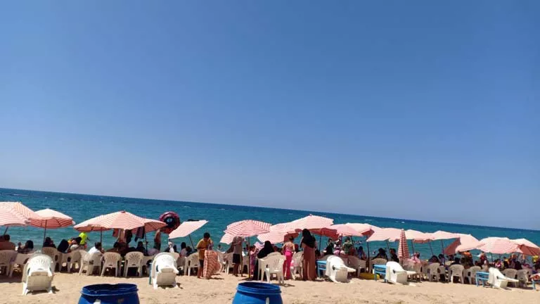 شواطئ الإسكندرية تشهد حركة متوسطة في اليوم الأول من العيد – صور شواطئ الإسكندرية تشهد حركة متوسطة في اليوم الأول من العيد – صور