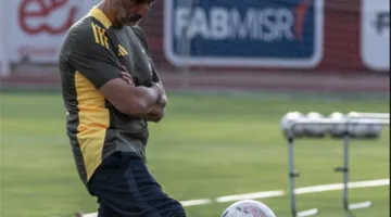 شوبير ينبه الجماهير حول تشكيل الأهلي في كأس العالم للأندية.. ويشير إلى احتمال حدوث نزاعات