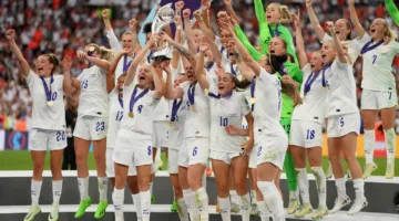 صدمة في معسكر إنجلترا – قائدة تشيلسي تتخلى عن اليورو بسبب علاقة عاطفية مثيرة