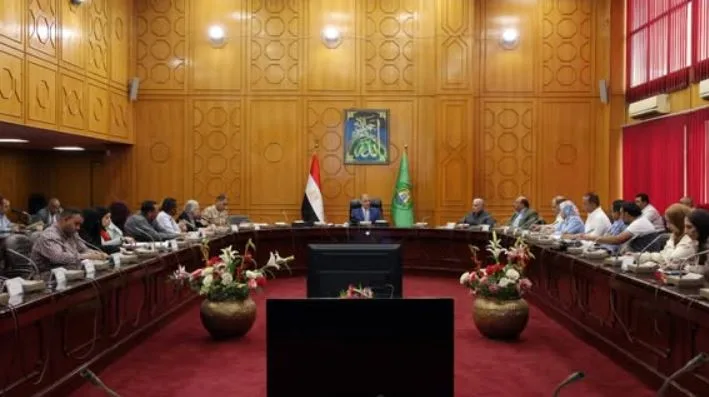 محافظ الإسماعيلية يتناول قضايا مياه الشرب في المراكز والمدن محافظ الإسماعيلية يتناول قضايا مياه الشرب في المراكز والمدن