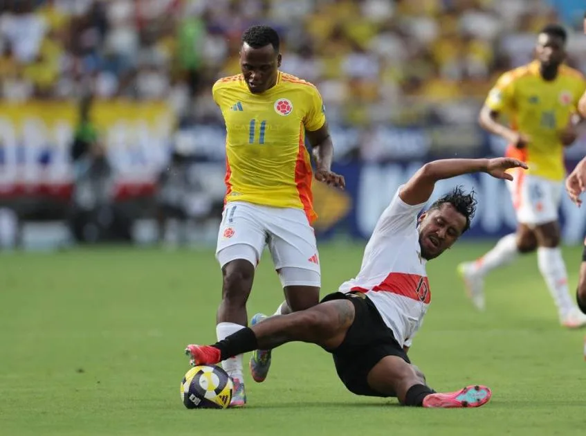 «صفقة الوصل» تساهم في تعادل بيرو مع كولومبيا في تصفيات كأس العالم «صفقة الوصل» تساهم في تعادل بيرو مع كولومبيا في تصفيات كأس العالم