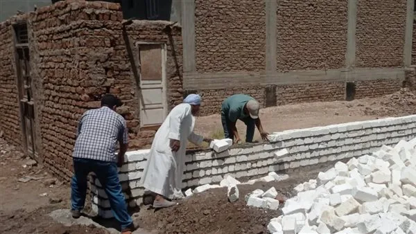 صور: demolition of unauthorized construction in West Luxor صور: demolition of unauthorized construction in West Luxor