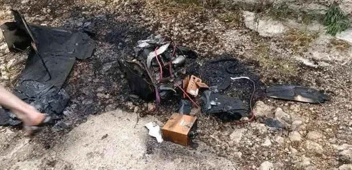 صور: إسقاط طائرتين مسيرتين إيرانيتين في سوريا صور: إسقاط طائرتين مسيرتين إيرانيتين في سوريا