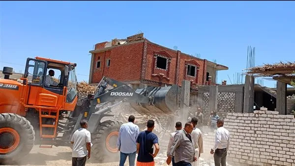 صور: حملة شاملة لاستعادة الأراضي غير المطابقة لشروط التنظيم في الأقصر صور: حملة شاملة لاستعادة الأراضي غير المطابقة لشروط التنظيم في الأقصر