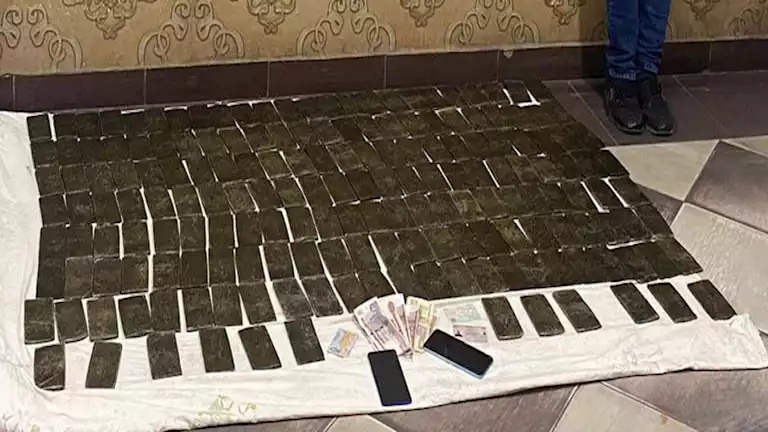 ضبط 35 كيلو من المخدرات وتنفيذ 625 حكمًا في أسوان ودمياط ضبط 35 كيلو من المخدرات وتنفيذ 625 حكمًا في أسوان ودمياط