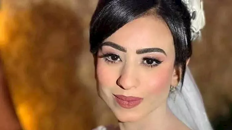 ضبط المتهم بتعذيب زوجته خلال شهر العسل في بني سويف بعد 8 ساعات من البحث. ضبط المتهم بتعذيب زوجته خلال شهر العسل في بني سويف بعد 8 ساعات من البحث.