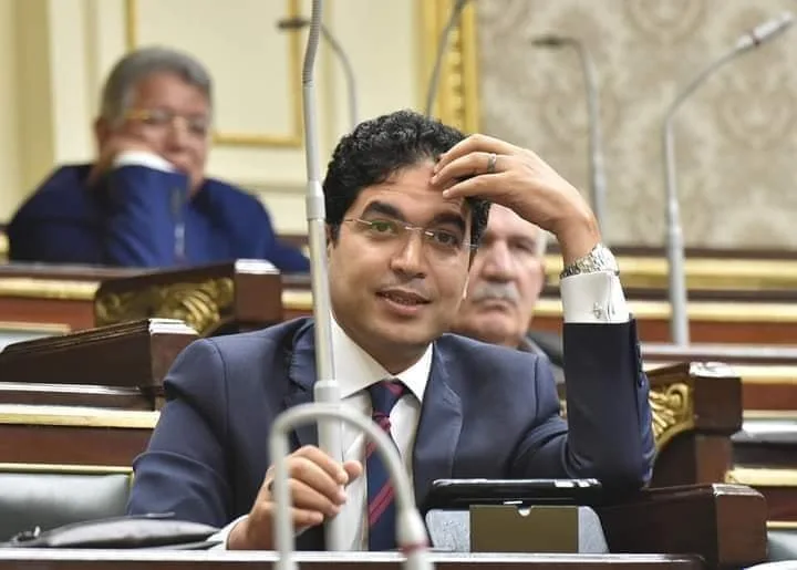 ضياء داود: الحكومة تواصل إدارة الصفقات التي لا تُحقق نتائج ملموسة على أرض الواقع ضياء داود: الحكومة تواصل إدارة الصفقات التي لا تُحقق نتائج ملموسة على أرض الواقع