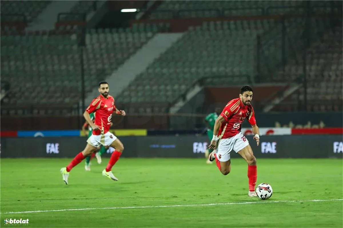 طاهر محمد طاهر: كنت معجبًا بالتعاقد الجديد للأهلي قبل انضمامي.. وزيزو سيقدم لي الدعم طاهر محمد طاهر: كنت معجبًا بالتعاقد الجديد للأهلي قبل انضمامي.. وزيزو سيقدم لي الدعم