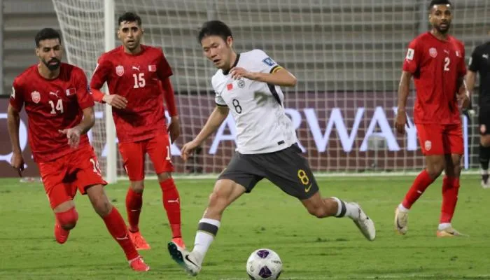 طرق متابعة البث المباشر لمباراة البحرين ضد الصين في تصفيات كأس العالم 2026 طرق متابعة البث المباشر لمباراة البحرين ضد الصين في تصفيات كأس العالم 2026